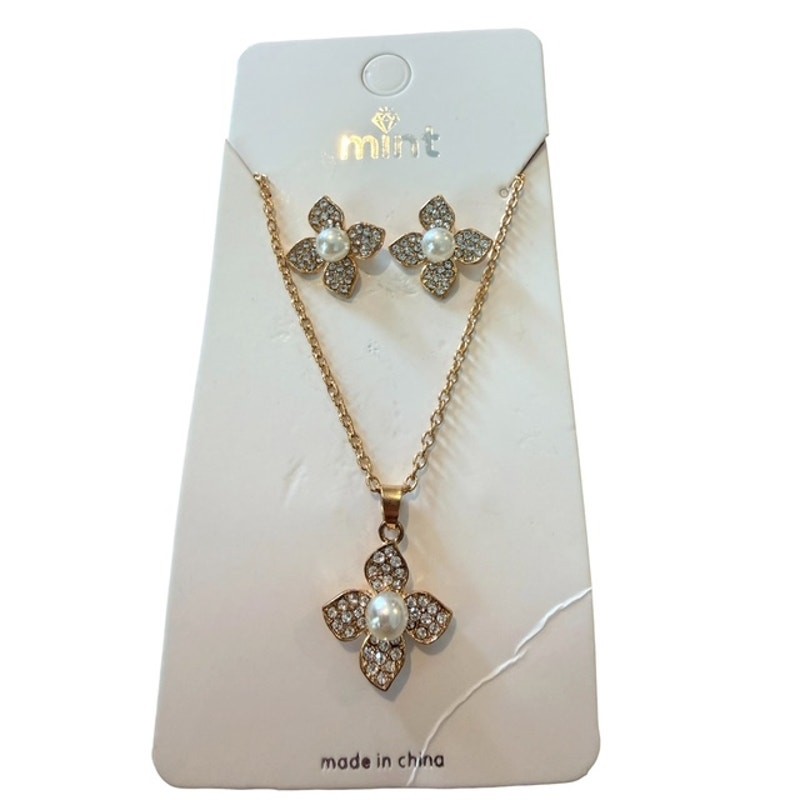 Petals, Pearls & Bling Jewelry Set