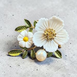 The English Garden Brooch