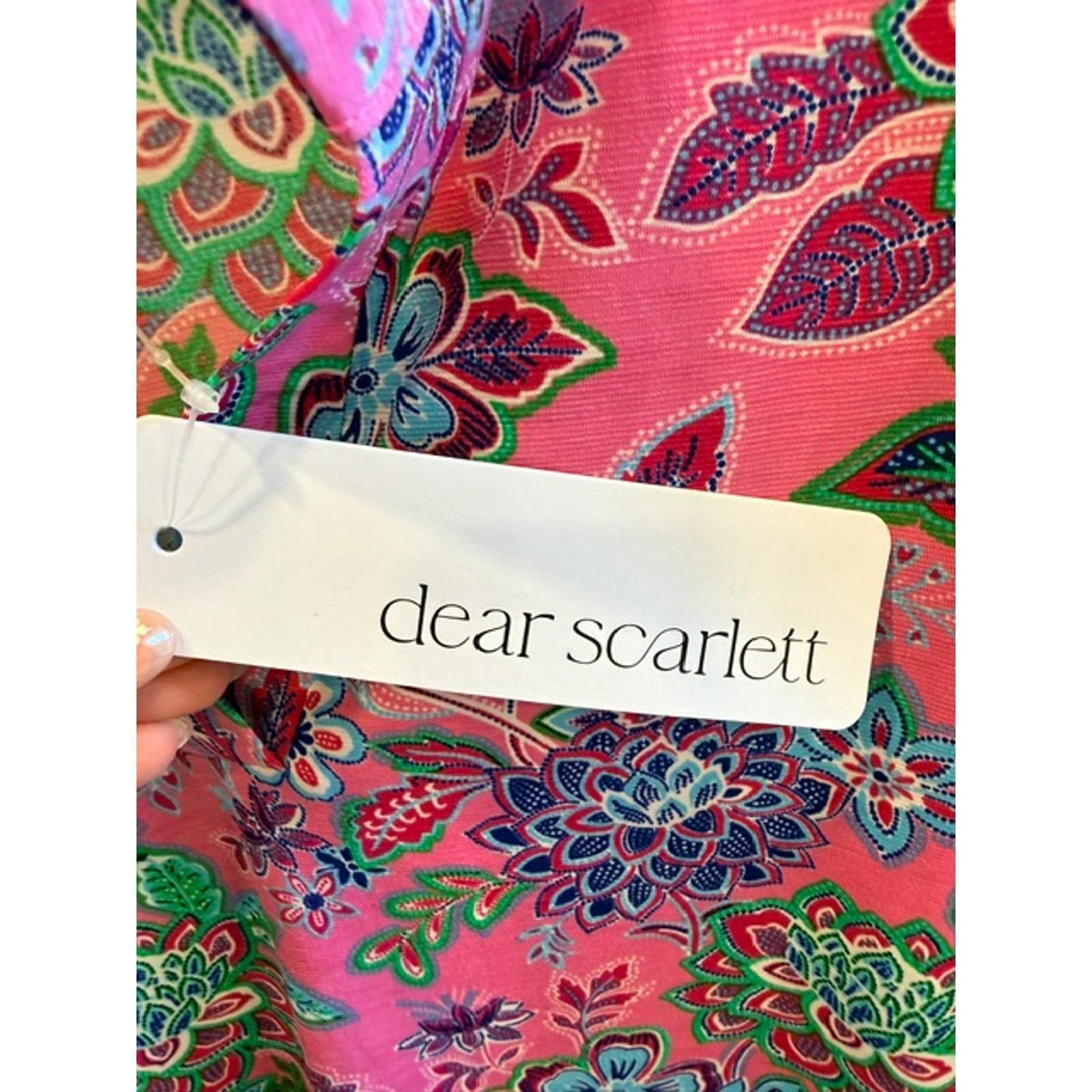 Dear Scarlett - 3/4 Tab Sleeve Lizzy Blouse - Large - Image 5
